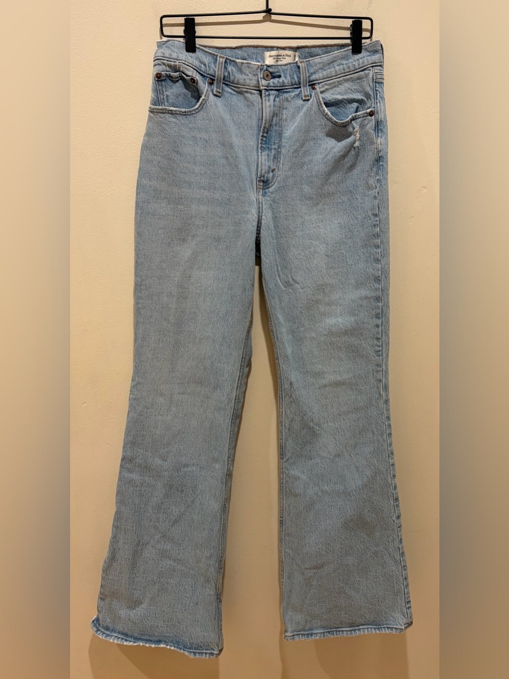 Abercrombie & Fitch The Vintage Flare High Rise Light Blue Denim Women’s 29 / 8R